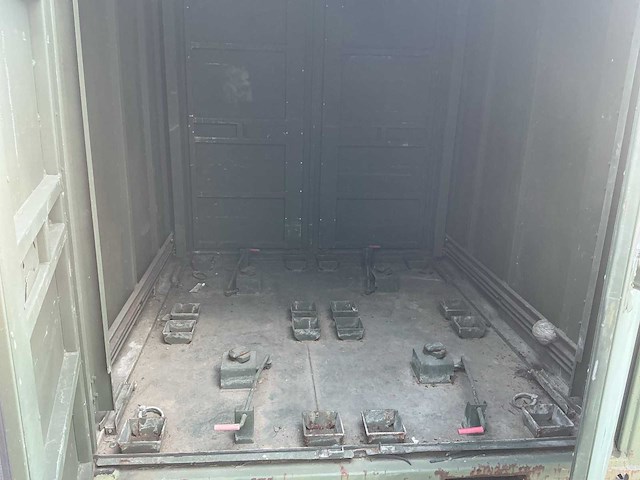 Legercontainer - afbeelding 4 van  4