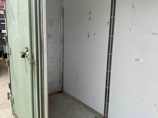 Legercontainer - afbeelding 3 van  4