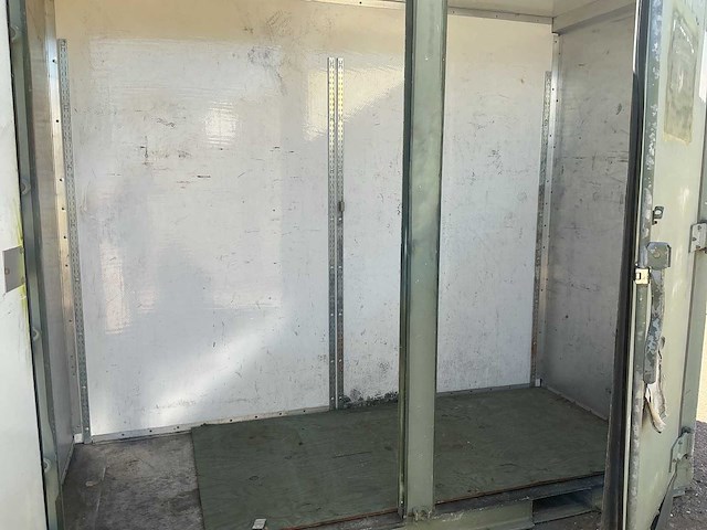Legercontainer - afbeelding 5 van  6