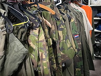 Legerkleding authentiek + accessoires - afbeelding 1 van  2