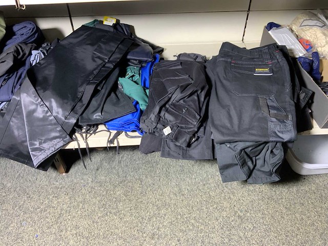 Legerkleding - afbeelding 2 van  11