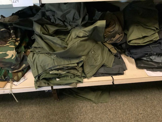 Legerkleding - afbeelding 5 van  11