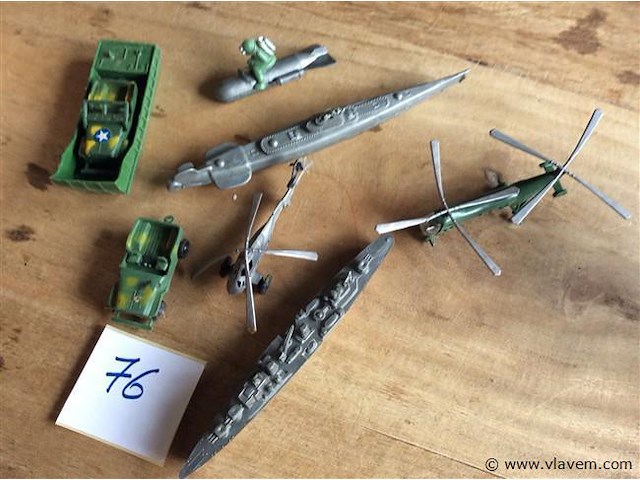 Legervoertuigen - afbeelding 1 van  1