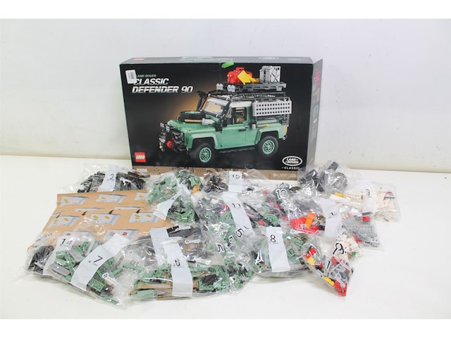 Lego 10317 land rover classic defender 90 set - afbeelding 5 van  6