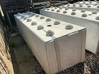 Lego beton blok 4,5 ton 5 x overige beton toebehoren - afbeelding 4 van  17