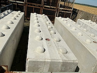 Lego beton blok 4,5 ton 5 x overige beton toebehoren - afbeelding 13 van  17