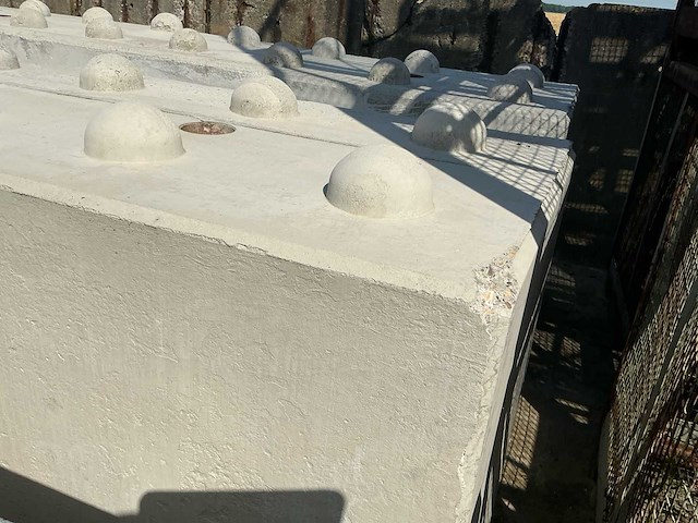 Lego beton blok 4,5 ton 5 x overige beton toebehoren - afbeelding 14 van  17