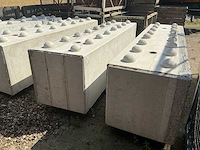 Lego beton blok 4,5 ton 5 x overige beton toebehoren - afbeelding 16 van  17