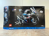 Lego bmw m1000 rr - afbeelding 1 van  7