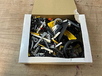 Lego bmw m1000 rr - afbeelding 6 van  7