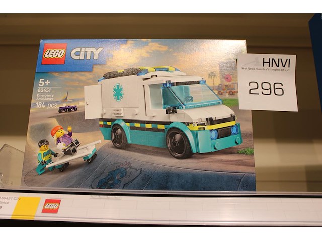 Lego city ambulance. - afbeelding 1 van  1