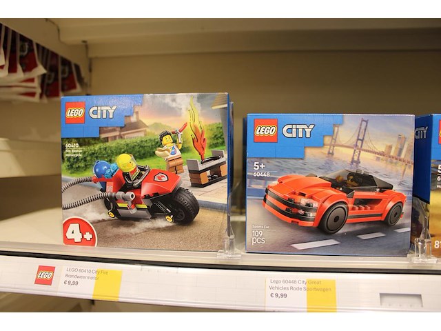 Lego city voertuigen in diverse uitvoeringen, 13 stuks. - afbeelding 2 van  5