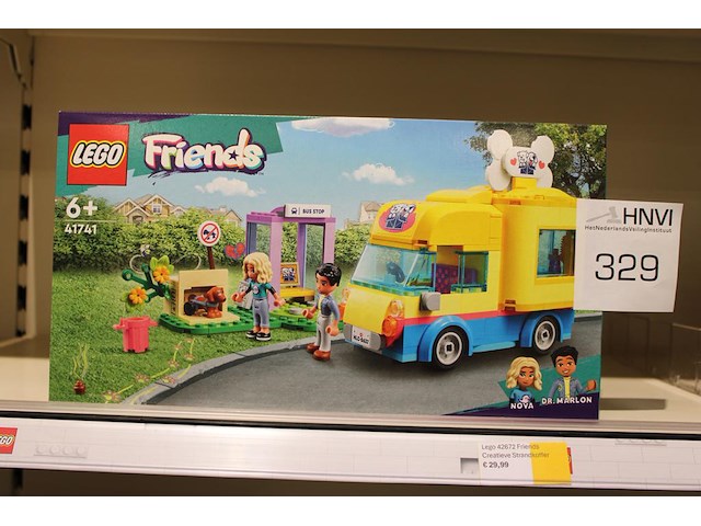Lego friends reddingsvoertuig. - afbeelding 1 van  1
