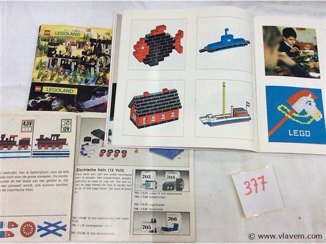 Lego instructieboekjes - afbeelding 3 van  3