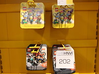 Lego minifiguurtjes 45 verpakkingen - afbeelding 2 van  3