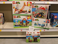 Lego super mario, 5 stuks in diverse uitvoeringen. - afbeelding 1 van  1