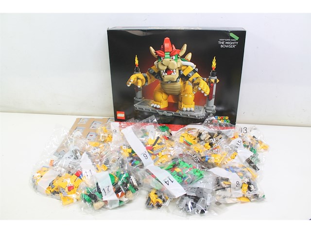 Lego super mario de machtige bowserbouwbaar 3d - afbeelding 4 van  5