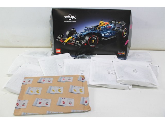 Lego technic oracle red bull racing rb20 f1 auto 42206 - afbeelding 5 van  6
