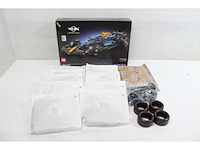 Lego technic oracle red bull racing rb20 f1 auto - afbeelding 5 van  6