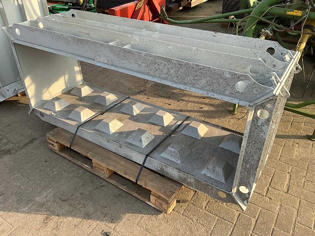 Legoblok betonmal - afbeelding 1 van  5