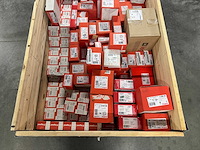 Legrand - partij elektra installatiemateriaal - afbeelding 3 van  8