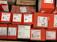 Legrand - partij elektra installatiemateriaal - afbeelding 4 van  13