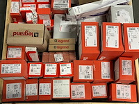 Legrand - partij elektra installatiemateriaal - afbeelding 5 van  13