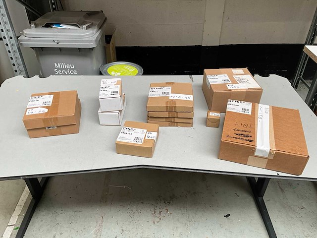 Legrand chief beugel (10x) - afbeelding 1 van  7