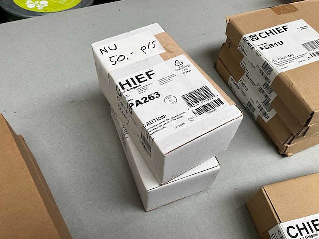 Legrand chief beugel (10x) - afbeelding 3 van  7