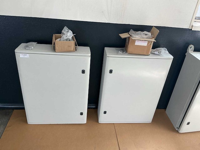 Legrand electokasten (2x) - afbeelding 1 van  4