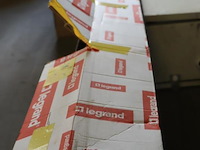 Legrand energiezuil snap-on 45mm 2 compartiment | type 65303 - afbeelding 3 van  5