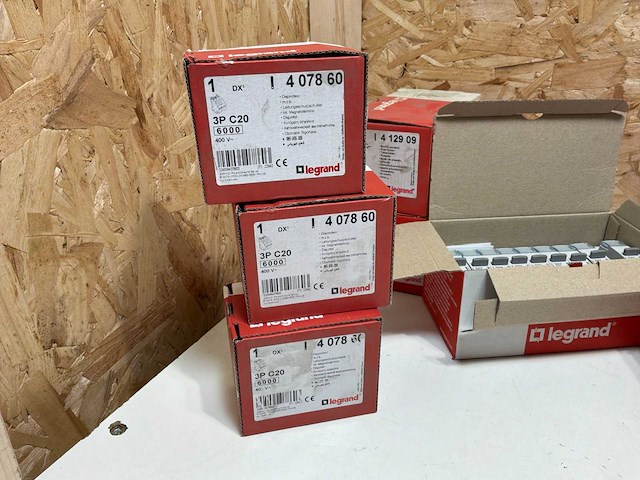 Legrand partij overige installatie materialen (94x) - afbeelding 2 van  12