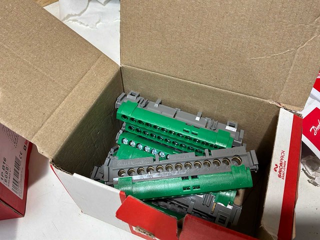 Legrand partij overige installatie materialen (94x) - afbeelding 9 van  12