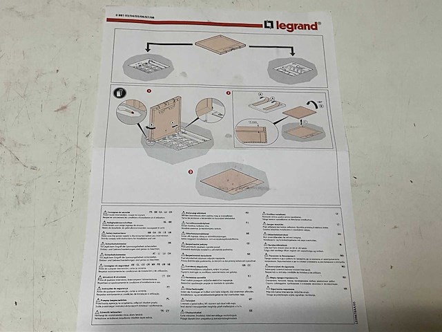 Legrand rvs dekselset metaal vierkant 16/24 modules (9x) - afbeelding 6 van  6