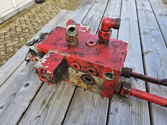 Legras - 2016 - 02 e- bediend - besturing ventiel - afbeelding 9 van  11