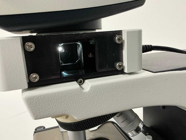 Leica - dm2000 - microscoop met dual-view - afbeelding 3 van  12