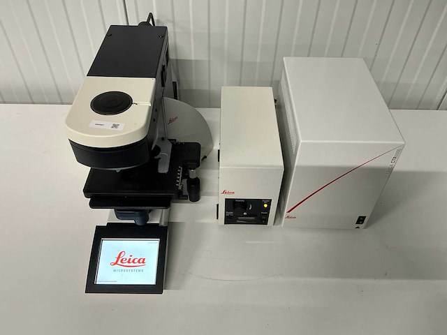 Leica - dm6000b - fluorescence microscope - afbeelding 1 van  11
