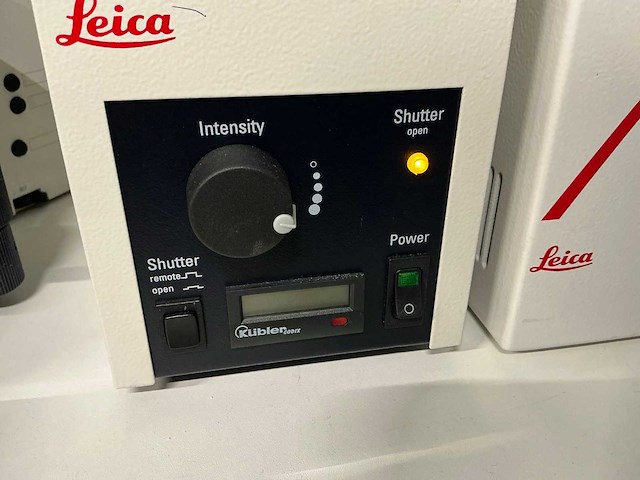 Leica - dm6000b - fluorescence microscope - afbeelding 9 van  11