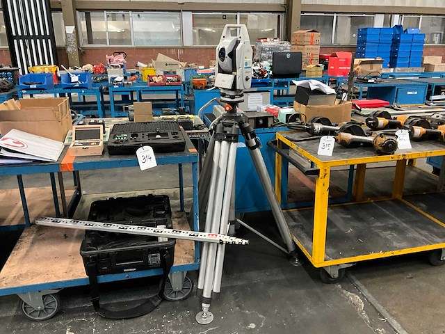 Leica at402 laser tracker - afbeelding 11 van  18