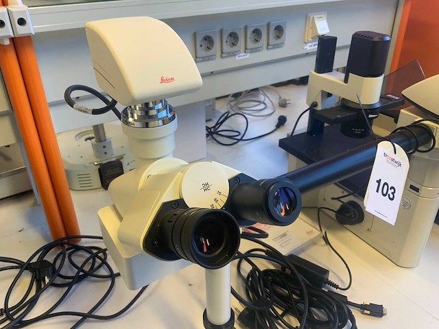 Leica dmil led omkeer microscoop - afbeelding 3 van  3