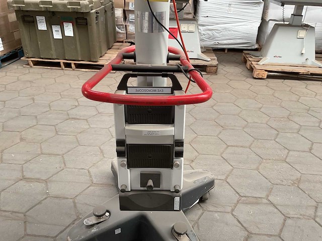 Leica f40 operating light microscope - afbeelding 6 van  10