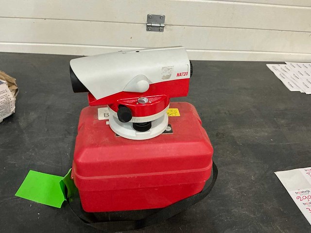 Leica na720 theodoliet - afbeelding 1 van  4