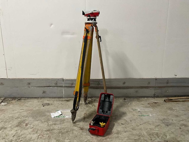 Leica na724 waterpasinstrument / kijker - afbeelding 1 van  4