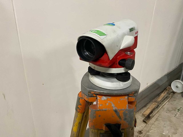 Leica na724 waterpasinstrument / kijker - afbeelding 3 van  4