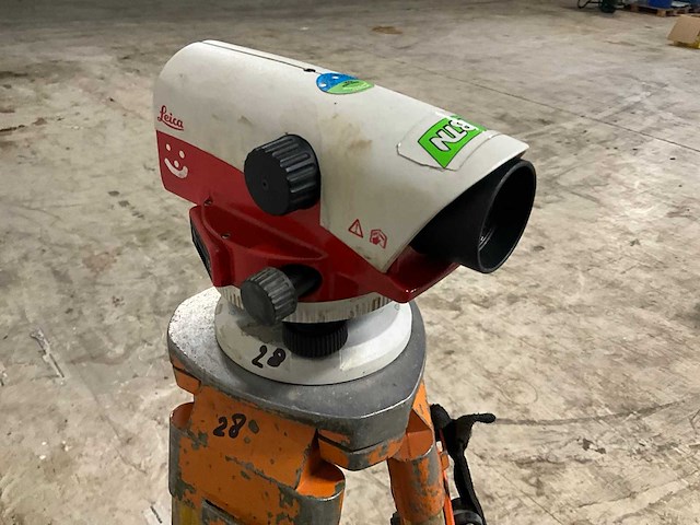 Leica na724 waterpasinstrument / kijker - afbeelding 7 van  8