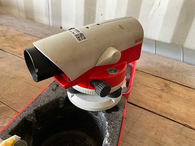 Leica na728 waterpasinstrument - afbeelding 1 van  5