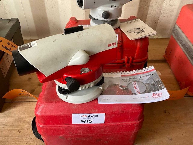 Leica na728 waterpastoestel - afbeelding 1 van  2