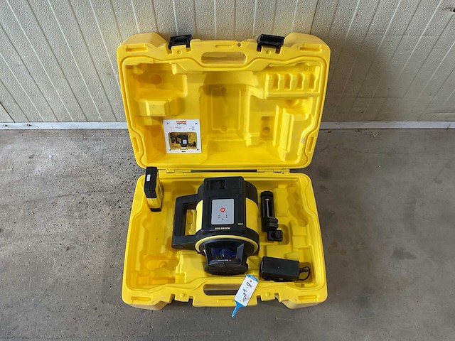 Leica rugby 810 bouwlaser - afbeelding 1 van  5