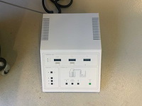 Leica stikstoftank met regelkastje - afbeelding 3 van  3