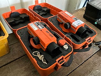 Leica waterpas toestel (2x) - afbeelding 2 van  3